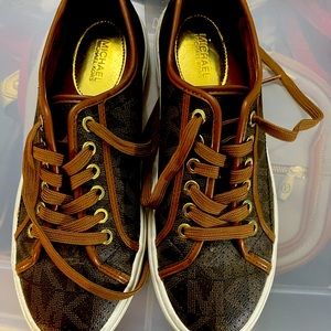 Michael Kors Tennis shoes size 7 1/2